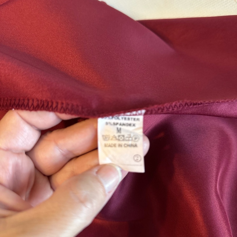 Spliced Burgundy Lace Satin High-Low Dress Long Sleeve Size Medium - Picture 13 of 13